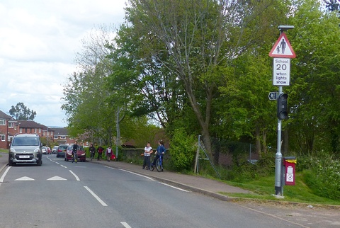 20 MPH when lights show sign near school